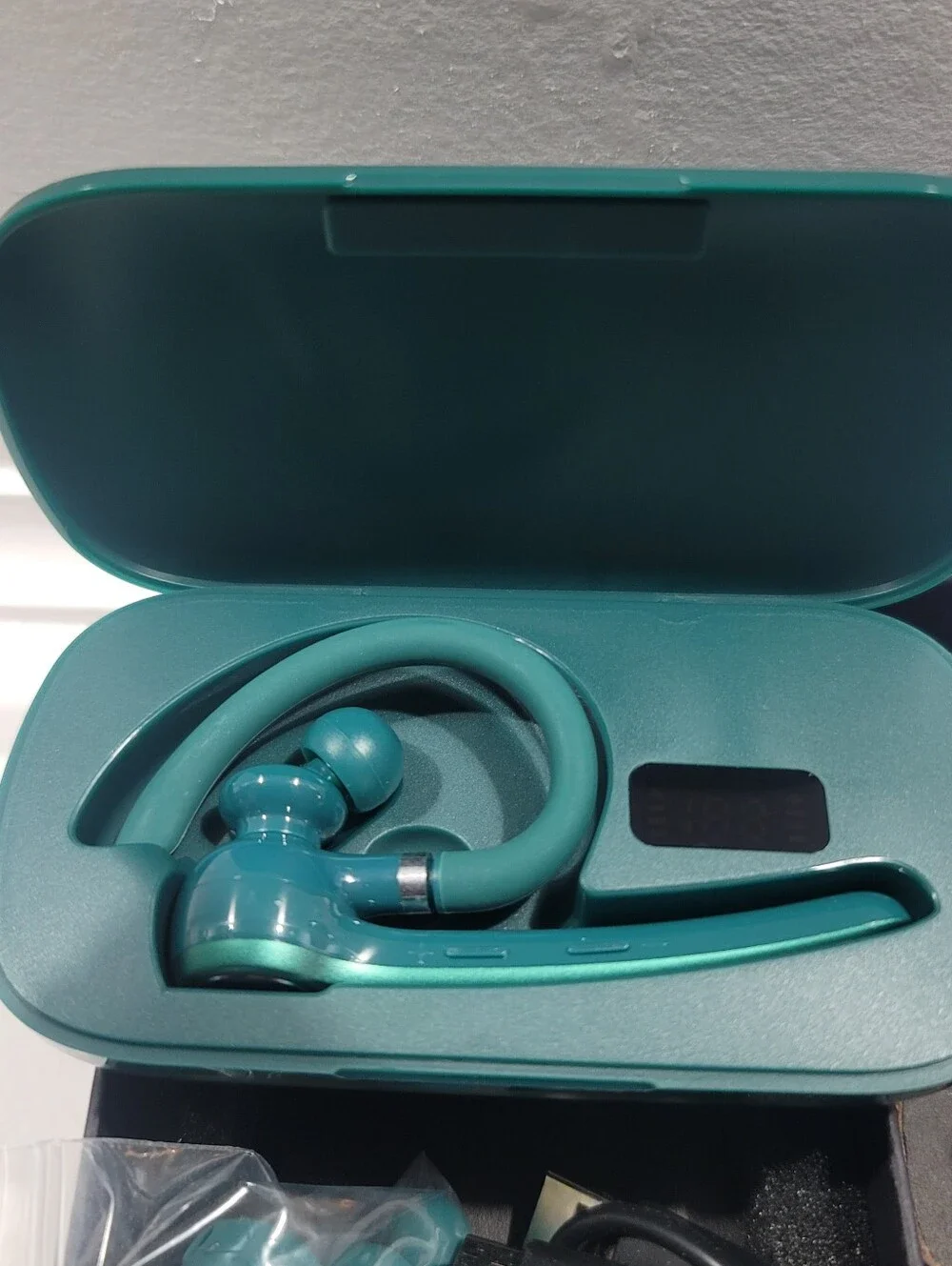 G7 Wireless Headset - Teal Bluetooth Earbuds